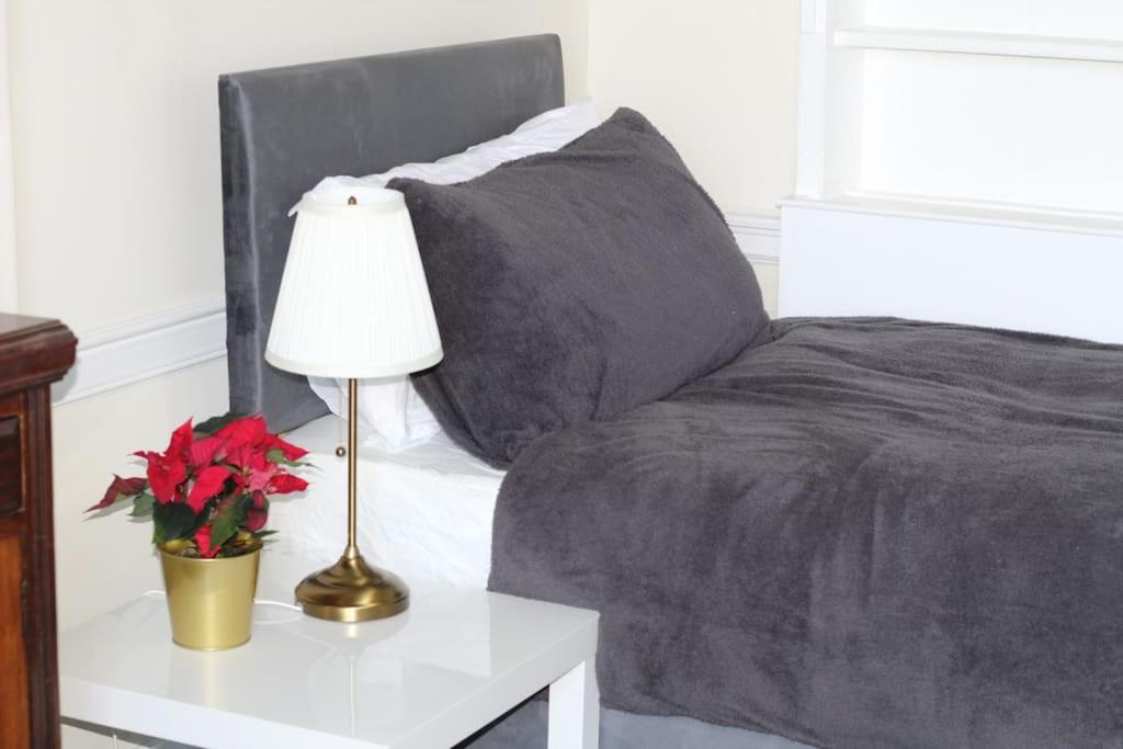 Perfect For Large Family & Friends, Free Parking, Games Villa Reading Dış mekan fotoğraf